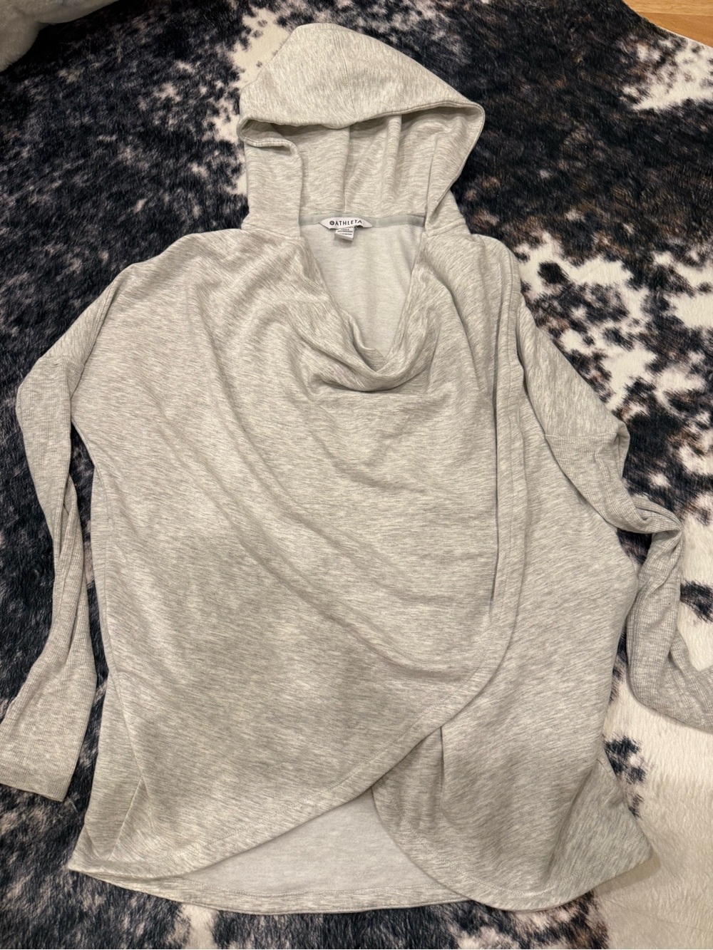 NWOT Athleta Purana Wrap Hoodie Sweatshirt